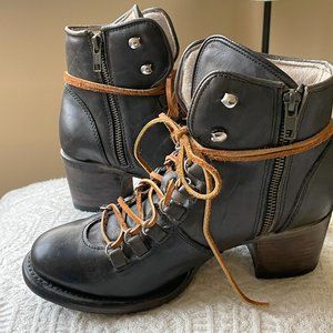 Freebird RARE Color! Black Devin Lace Up Booties